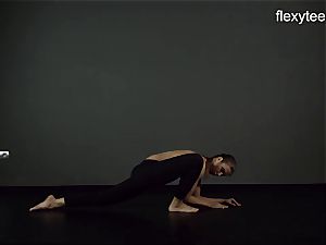 FlexyTeens - Zina displays supple nude body