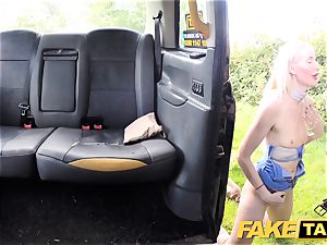 fake cab Golden bathroom for sizzling woman followed anal invasion sex
